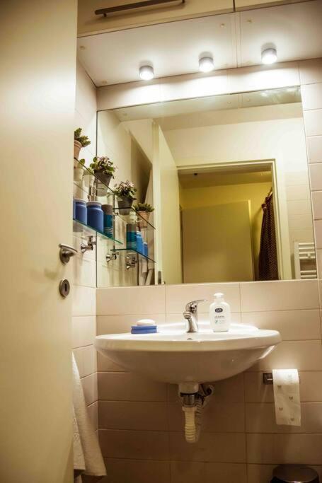 La Finestra Sul Cielo Del Porto Antico Di Genova Apartment Ngoại thất bức ảnh